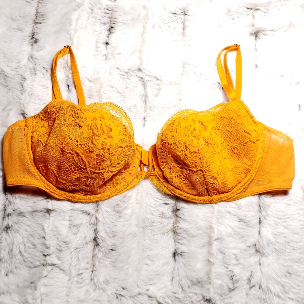 VICTORIA'S SECRET Bra 36B
